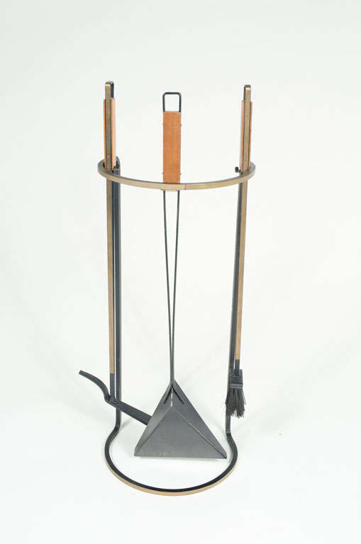 American Wrought Iron and Wood Handled 'Fireset' Firetools by Tony Paul In Excellent Condition For Sale In New York, NY